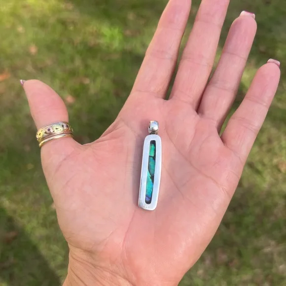 Vintage Sterling Silver Elongated Abalone Shell Pendant - Picture 5 of 16
